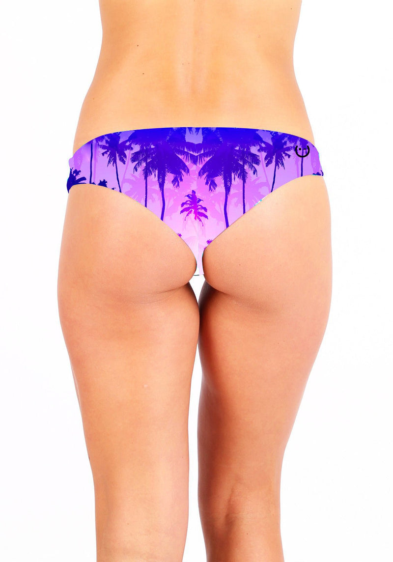 Blue Tropical Sunset Bottom - wiinkbcn