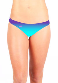 Gradient Light Blue Bottom - wiinkbcn